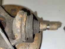 Load image into Gallery viewer, Ford Transit 2.0 TDDi FWD MK6 2001 - 2006 Drivers Right Side Knuckle And Bearing