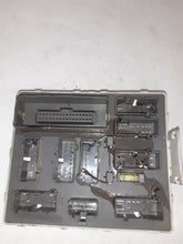 Load image into Gallery viewer, Ford Transit Connect 1.8 TDDi 2002 - 2008 Fuse Box Body Control Unit