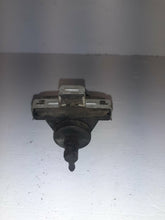 Load image into Gallery viewer, Vauxhall Vivaro Renualt Trafic 2.0 M9R Boost Solenoid