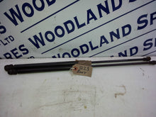 Load image into Gallery viewer, VOLKSWAGEN GOLF TAILGATE GAS STRUTS PAIR 98 - 04 MK 4 1.4 16 VALVE