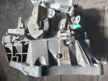 Load image into Gallery viewer, Nissan Juke 1.6 Petrol Dig-t MK1 2010-2014 Gearbox