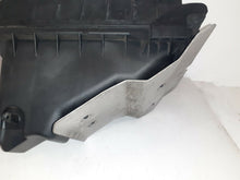Load image into Gallery viewer, Audi A4 2.0 S-Line T FSI 2005 Air Filter Housing