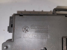 Load image into Gallery viewer, BMW 120D M Sport E87 Front Fuse Box