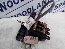 Load image into Gallery viewer, JAGUAR XJ6 X350 TERMINAL FUSE BOX