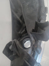 Load image into Gallery viewer, Nissan Juke 1.6 Petrol Dig-t MK1 2010-2014 Drivers Right Side Indicator