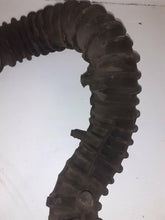 Load image into Gallery viewer, Vauxhall Vivaro Renualt Trafic 2.0 M9R Air Intake Pipe