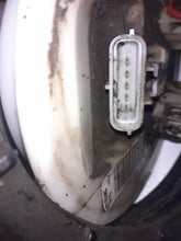 Load image into Gallery viewer, Ford Transit Connect 1.8 TDCi 2004 Fuel Sender Unit Twist In Style