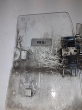 Load image into Gallery viewer, Vauxhall Vivaro Renualt Trafic 2.0 DCi 115 Fuel Flap