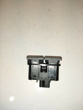 Load image into Gallery viewer, FORD MONDEO 1.8 PETROL MK3 ESP Switch Cluster