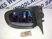 Load image into Gallery viewer, VAUXHALL CORSA B DOOR WING MIRROR ELECTRIC DRIVERS SIDE 1.2 GLS 16 VALVE 1998
