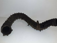 Load image into Gallery viewer, Vauxhall Vivaro Renualt Trafic 2.0 DCi 115 Air Intake Pipe Hose