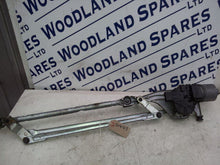 Load image into Gallery viewer, FORD FOCUS WINDSCREEN WIPER MECHANISM AND MOTOR 1.6 TDCI 2006