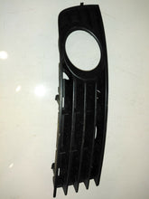 Load image into Gallery viewer, AUDI A4 B6 2001 PETROL 2.0.cc Drivers Side Fog Light Grid Cover