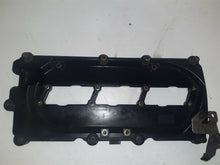 Load image into Gallery viewer, Audi Q7 3.0 TDi Quattro S line Drivers Right Side Rocker Cover