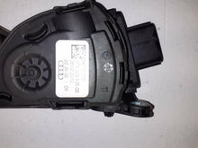 Load image into Gallery viewer, Audi A5 B8 Sport 2.0 TFSI Accelerator Pedal