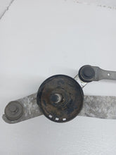 Load image into Gallery viewer, Nissan Juke 1.6 Petrol Dig-t MK1 2010-2014 Wiper Mechanism And Motor