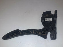 Load image into Gallery viewer, Ford Mondeo MK4 1.8 TDCi 2007 - 2010 Accelerator Pedal