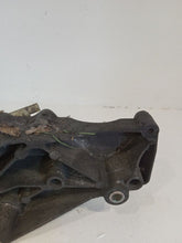 Load image into Gallery viewer, Ford Transit 2.4 RWD MK6 2000 - 2006 Engine Mount