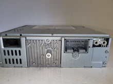 Load image into Gallery viewer, Volvo V50 S D 2.0 (E4) 2004 - 2010 CD Player