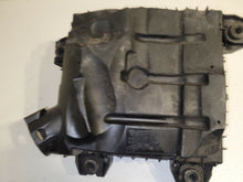 Load image into Gallery viewer, Vauxhall Vivaro Renualt Trafic 2.0 M9R Air Filter Housing