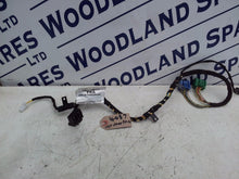 Load image into Gallery viewer, JAGUAR XJ6 X350 DOOR LOOM DRIVERS RIGHT SIDE FRONT