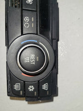 Load image into Gallery viewer, BMW 120D M Sport E87 Climate Control HVAC Panel