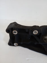 Load image into Gallery viewer, Ford Transit 2.4 RWD MK6 2000 - 2006 Engine Mount