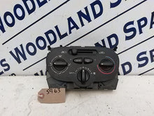Load image into Gallery viewer, PEUGEOT 206 1.2 PETROL 2001 HEATER CONTROLS