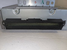 Load image into Gallery viewer, Volvo V50 S D 2.0 (E4) 2004 - 2010 CD Player