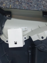 Load image into Gallery viewer, Nissan Juke 1.6 Petrol Dig-t MK1 2010-2014 Drivers Right Side Front Door Card