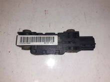 Load image into Gallery viewer, Audi A4 2.0 S-Line T FSI 2005 Crash Sensor