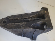 Load image into Gallery viewer, Ford Transit MK7 Euro 5 2.2 RWD 2011 - 2015 Passenger Left Side Engine Mount
