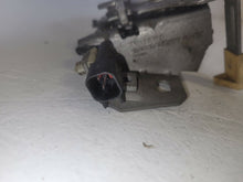 Load image into Gallery viewer, Volvo V50 S D 2.0 (E4) 2004 - 2010 Bonnet Catch