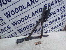 Load image into Gallery viewer, JAGUAR XJ6 X350 BOOT LID HINGE PASSENGER LEFT SIDE