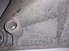 Load image into Gallery viewer, Audi A5 8T3 3.0 TDi Quattro Gearbox Mount Bracket