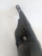 Load image into Gallery viewer, Nissan Juke 1.6 Petrol Dig-t MK1 2010-2014 Drivers Right Side Indicator