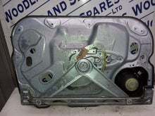 Load image into Gallery viewer, FORD FOCUS WINDOW REGULATOR DRIVERS RIGHT DOOR NO MOTOR 1.6 TDCI