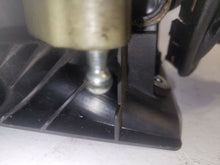 Load image into Gallery viewer, Ford Transit MK7 Euro 5 2.2 RWD 2011 - 2015 Gear Stick Housing