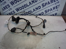 Load image into Gallery viewer, FORD MONDEO 2.0 TDCI MK 3 2001-2007 Passenger Side Front Door Loom