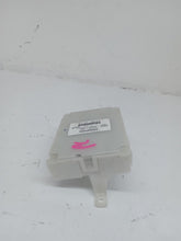 Load image into Gallery viewer, Nissan Juke 1.6 Petrol Dig-t MK1 2010-2014 Air Con Amplifier