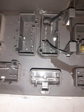 Load image into Gallery viewer, Ford Transit Connect 1.8 TDDi 2002 - 2008 Fuse Box Body Control Unit