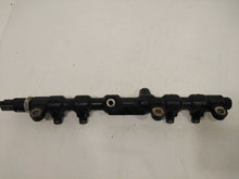 Load image into Gallery viewer, FORD MONDEO 2.0 TDCI 03 PLATE Fuel Rail And Sensor