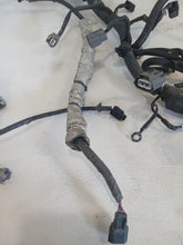 Load image into Gallery viewer, Nissan Juke 1.6 Petrol Dig-t MK1 2010-2014 Engine Wiring Loom