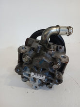 Load image into Gallery viewer, Ford Transit Connect 1.8 TDDI 2006 Power Steering Pump