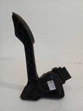 Load image into Gallery viewer, Ford Transit MK7 Euro 4 2.2 FWD 2007 - 2013 Accelerator Pedal