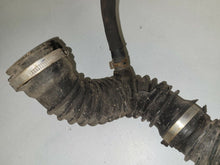 Load image into Gallery viewer, Vauxhall Vivaro Renualt Trafic 2.0 M9R Intercooler Air Pipe