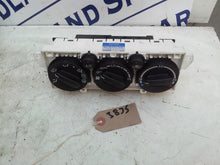 Load image into Gallery viewer, TOYOTA AVENSIS 2002 GS 1995cc DIESEL Heater Switches