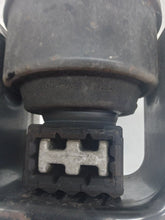 Load image into Gallery viewer, Nissan Juke 1.6 Petrol Dig-t MK1 2010-2014 Drivers Right Side Engine Mount