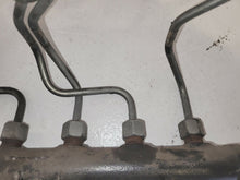 Load image into Gallery viewer, Volvo V50 S D 2.0 (E4) 2004 - 2010 Fuel Rail And Pipes