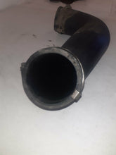 Load image into Gallery viewer, Ford Transit MK7 2006 - 2013 Euro 4 FWD Drivers Right Side Intercooler Pipe